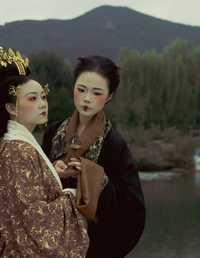 解忧公主与冯嫽 无语珩