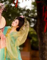 国色芳华 小杜同学