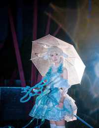 广州萤火虫漫展场照，COS瑶。