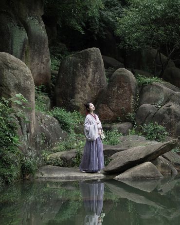 叶底藏花一度 梦里踏雪几回