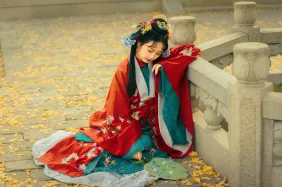 上方山的银杏 橘芙芙