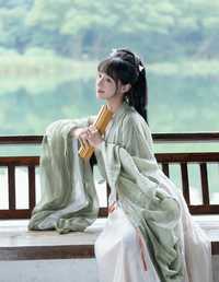 浴鹄湾 夏芋小年