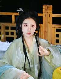 庭院深深 你的三三