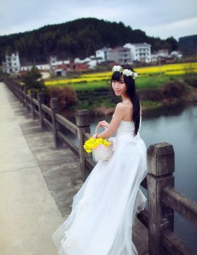 古镇女秀才