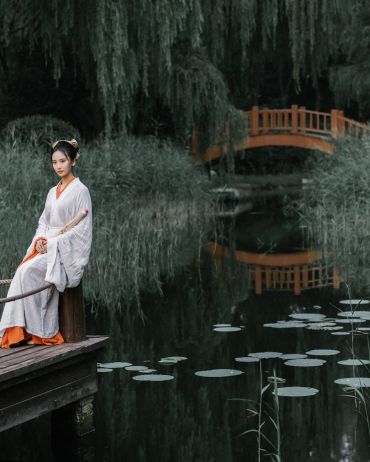 浣纱女