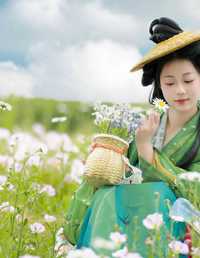 罗衣轻挽，撷一缕芬芳入梦。 赵噗噗