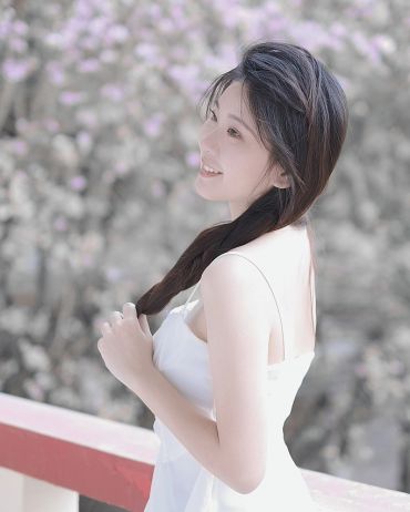 趁着这春色在人间