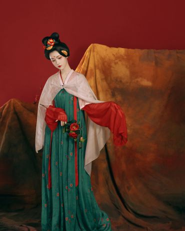 都督夫人礼佛图 - 女十一娘