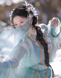 她从天山来 赤嫣在这里