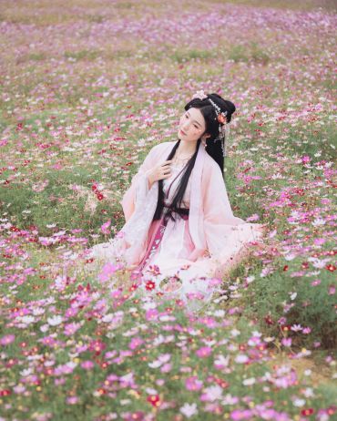 踏花行