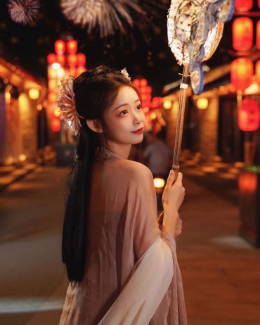古镇汉服夜景《起舞霓桑》