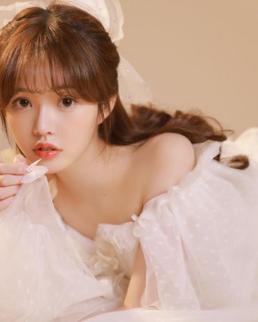 漂亮公主裙美女写真