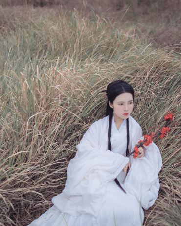 白衣隐