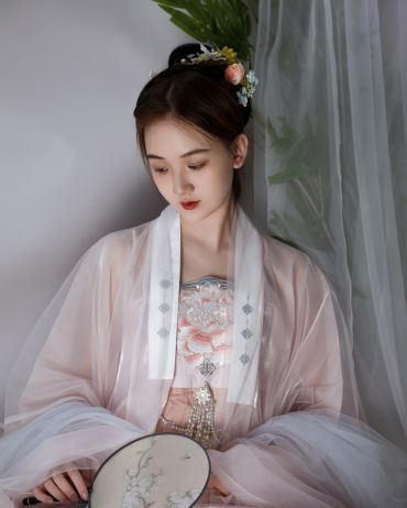 繁花落尽