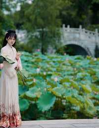 明月长存 心静即安 小小雨